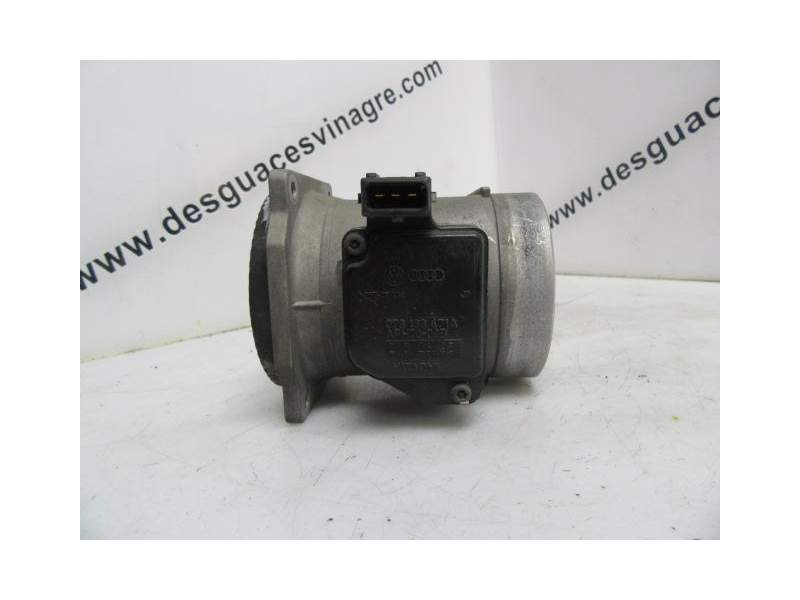 Recambio de caudalimetro para audi a4 2.8 g referencia OEM IAM 078133471A  