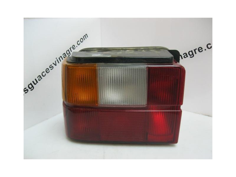 Recambio de piloto trasero izq. : citroen bx : 1.9 g -d6a (122,4cv) 5p [1988] para citroen bx 1.9 g -d6a referencia OEM IAM   