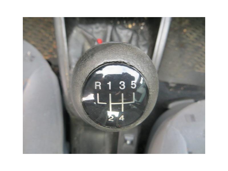 seat toledo del año 2000