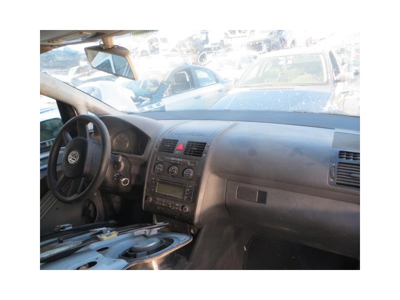 volkswagen touran del año 2003