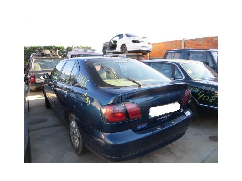nissan primera del año 2000