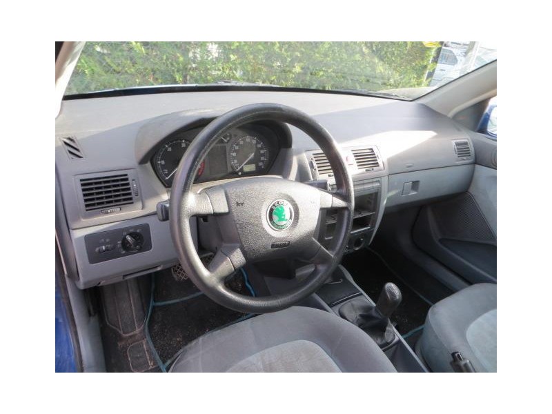 skoda fabia del año 2001