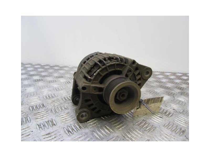 Recambio de alternador : alfa romeo 146 : 1.4 g 16 v ( ar33503 ) [1997] para alfa romeo 146 1.4 g 16 v ( ar33503 ) referencia OE