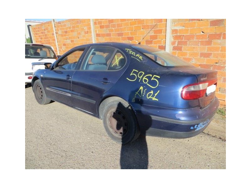 seat toledo del año 2001