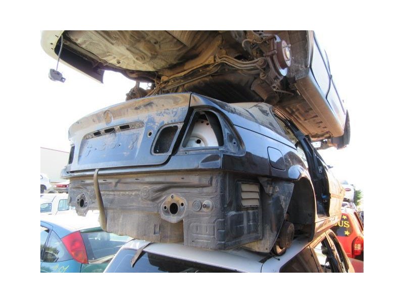 bmw  320 del año 2000