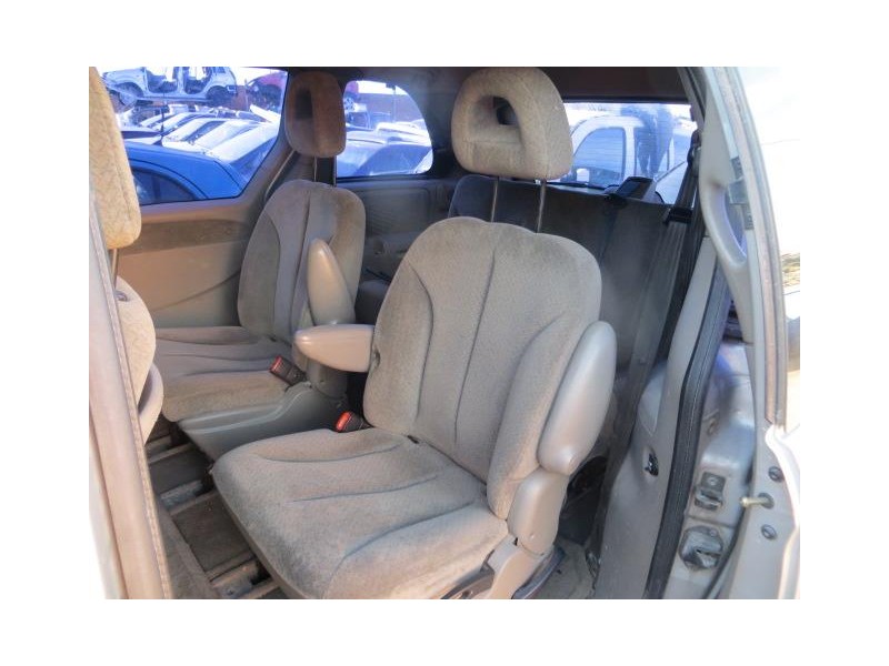 chrysler voyager del año 2002