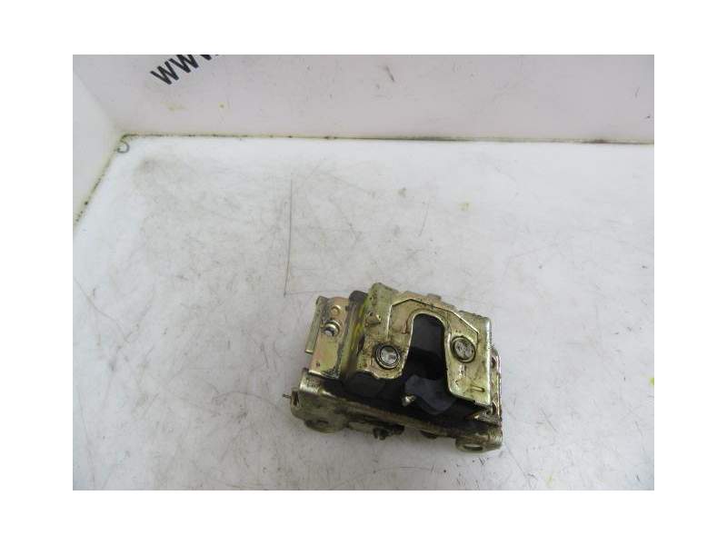 Recambio de cerradura puerta delantera izquierda para daewoo nexia 1.5 g referencia OEM IAM   