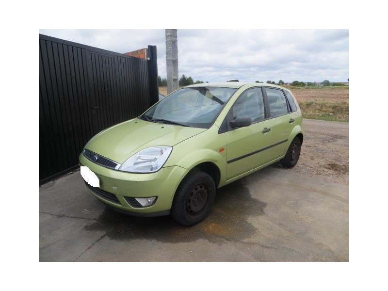 ford fiesta del año 2004