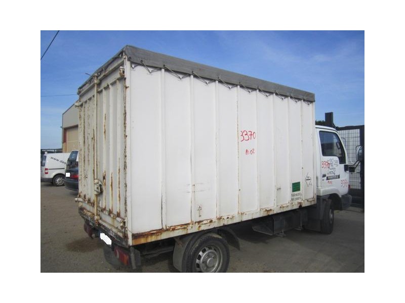 nissan cabstar del año 2002