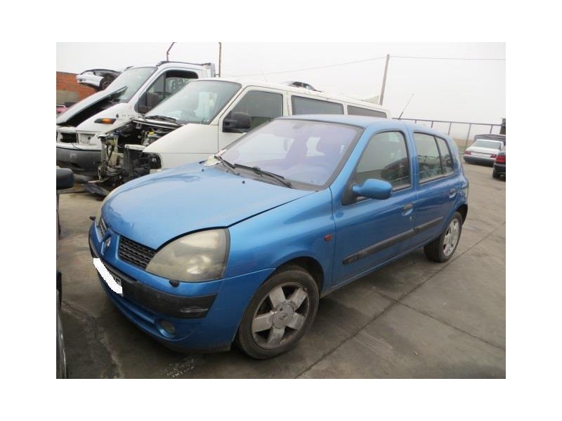 renault clio del año 2002