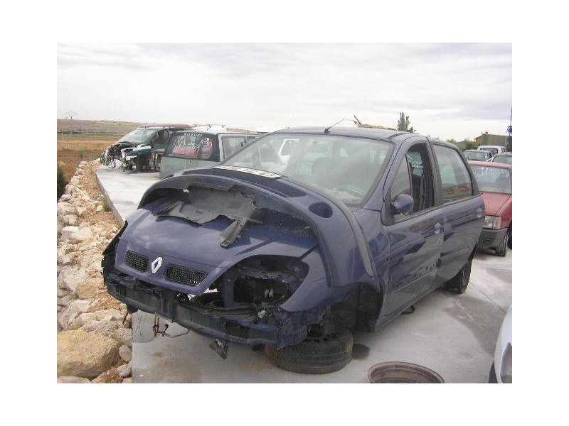 renault scenic del año 2000