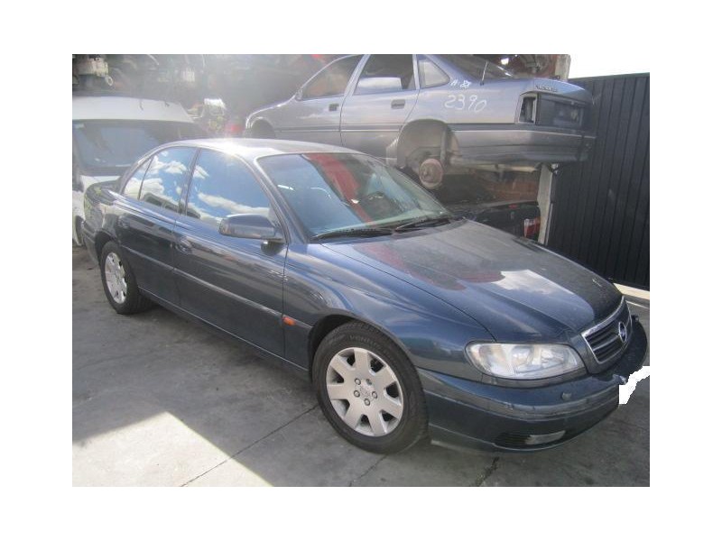 opel omega del año 2001