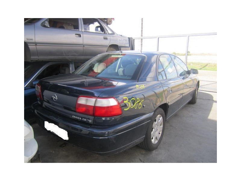 opel omega del año 2001