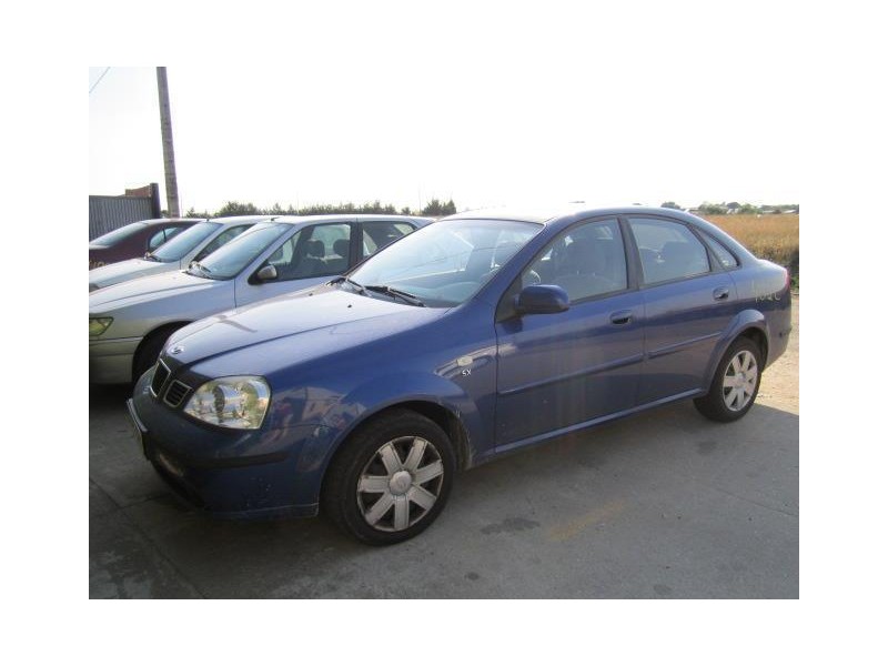 daewoo nubira del año 2003