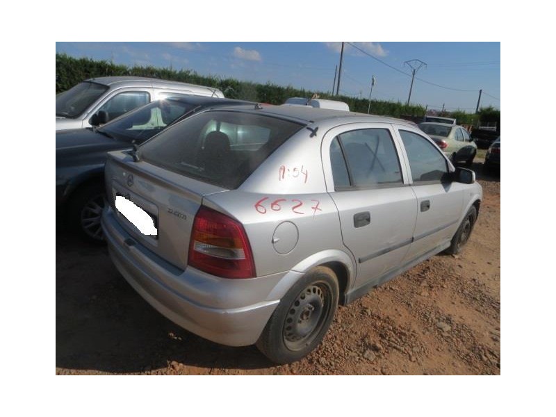 opel astra del año 2004