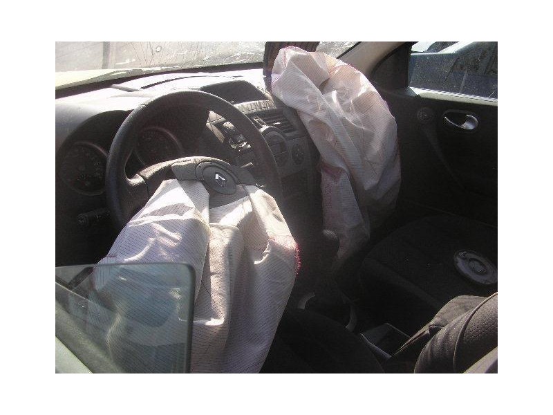 renault megane 1.9 dci d/f9q b800 (119,68cv del año 2002