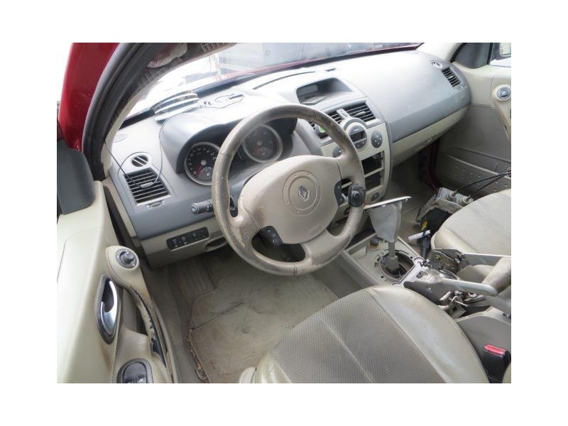 renault megane del año 2004