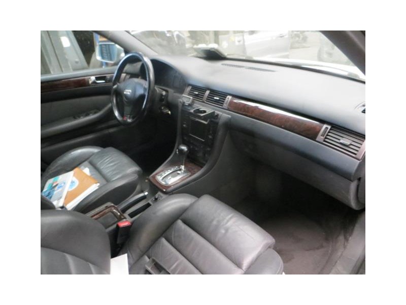 audi a6 2.5 tdi (179,47cv automatico del año 2000