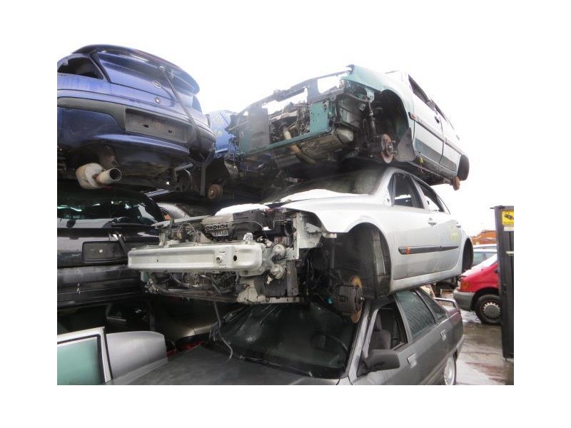 renault laguna del año 2001