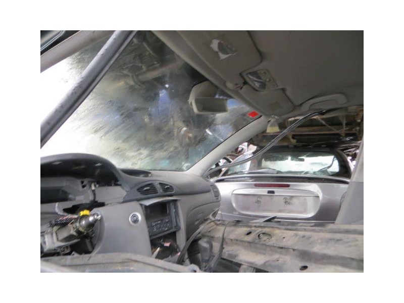 renault laguna del año 2001