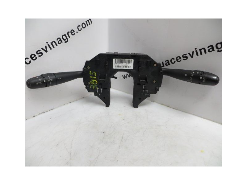 Recambio de mando luces y limpias : citroen c 4 : 1.6 hdy -9hz 5p (110cv) [2005] para citroen c 4 1.6 hdy -9hz referencia OEM IA