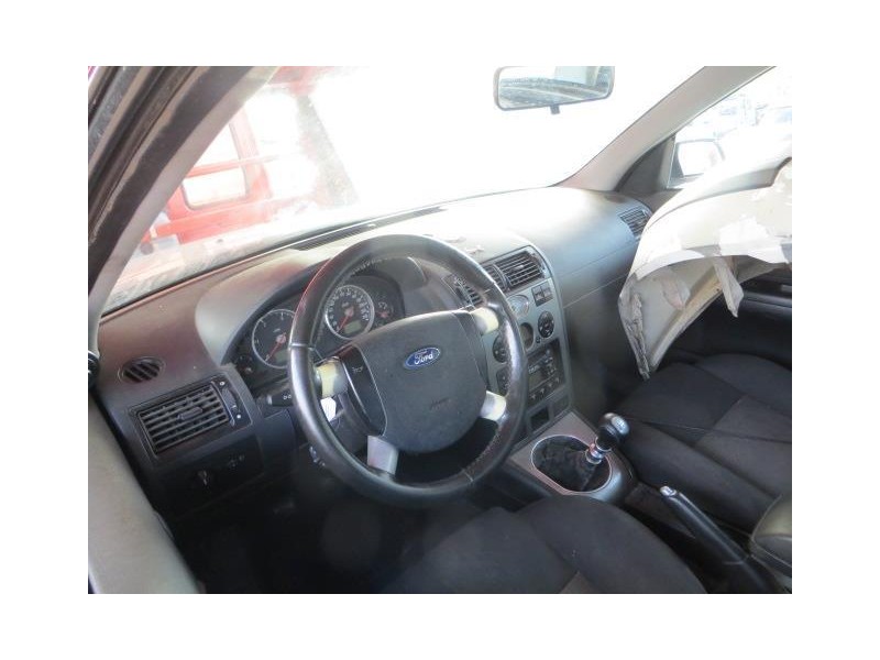 ford mondeo del año 2002