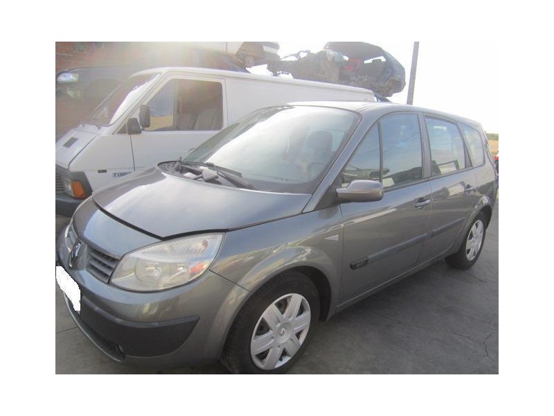 renault scenic del año 2005