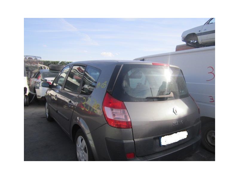 renault scenic del año 2005