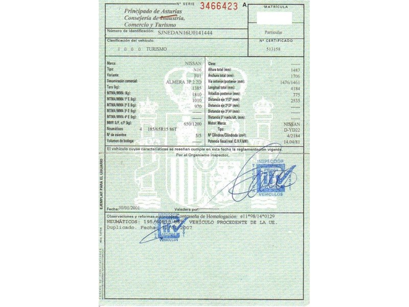 nissan almera del año 2001