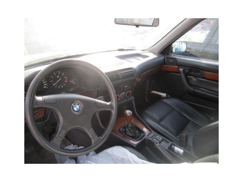 bmw  518 del año 1993
