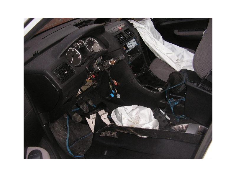 peugeot 307 del año 2003