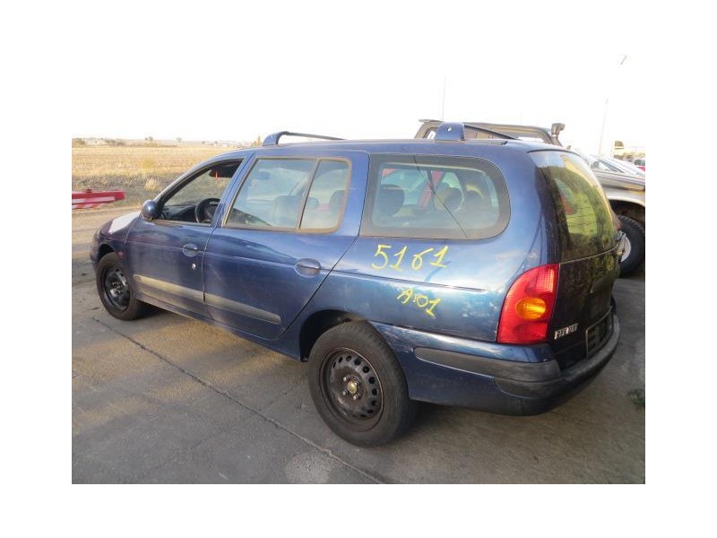 renault megane del año 2001