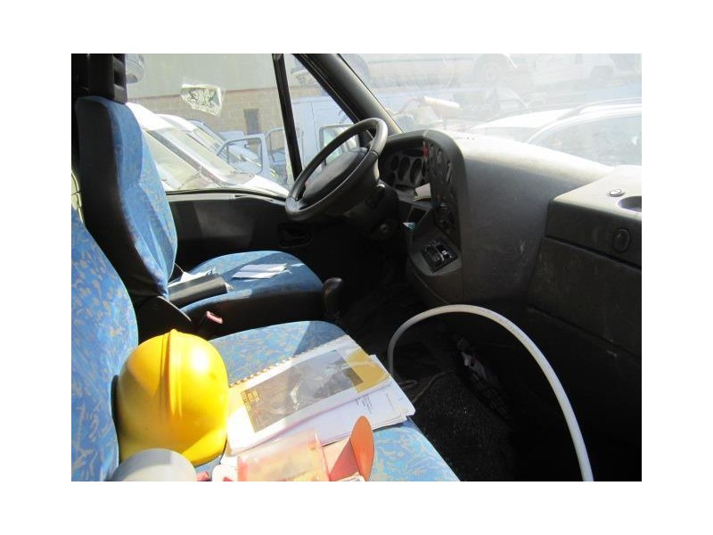 iveco ( camion ) del año 2001