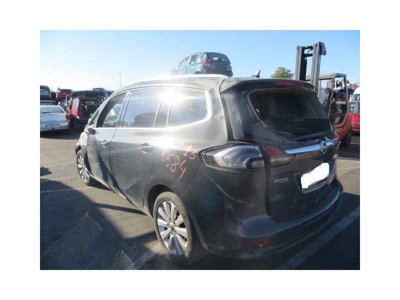 opel zafira del año 2013