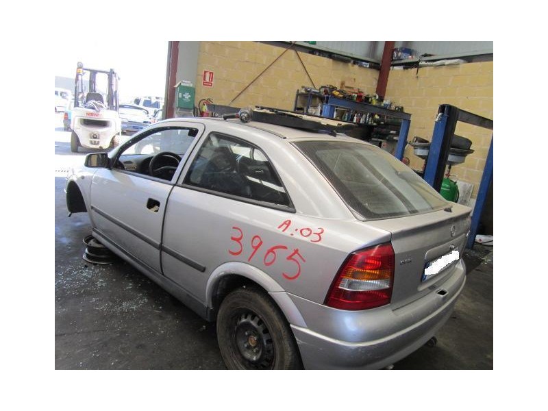 opel astra del año 2003