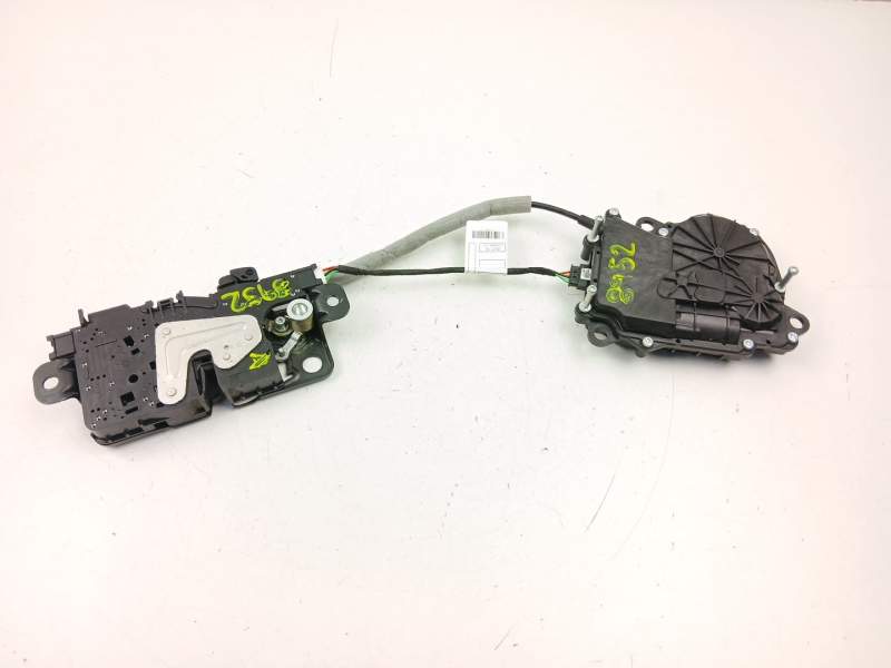 Recambio de cerradura maletero / porton para bmw x1 (f48) xdrive 20 d referencia OEM IAM 7357112  7374006