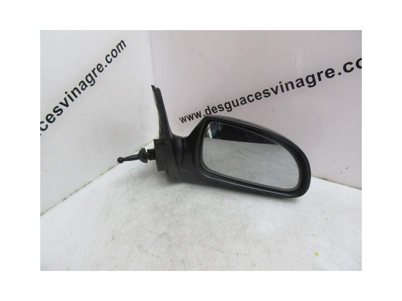 Recambio de retrovisor derecho para hyundai accent 1.3 g referencia OEM IAM MANUAL  