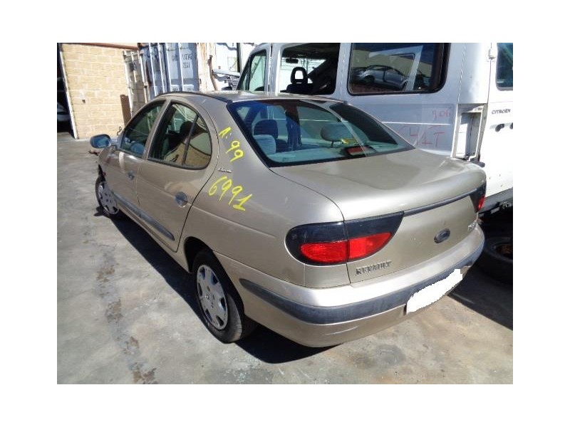 renault megane del año 1999