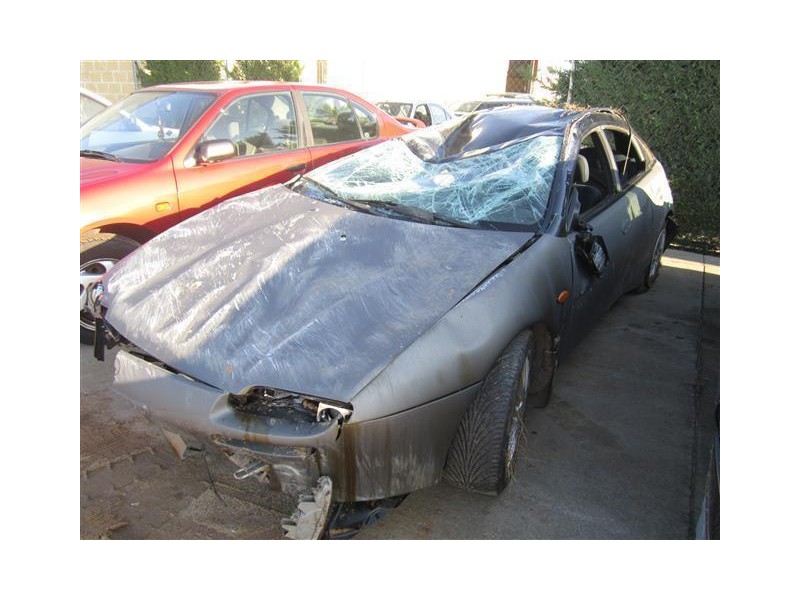 mazda 323 del año 1998