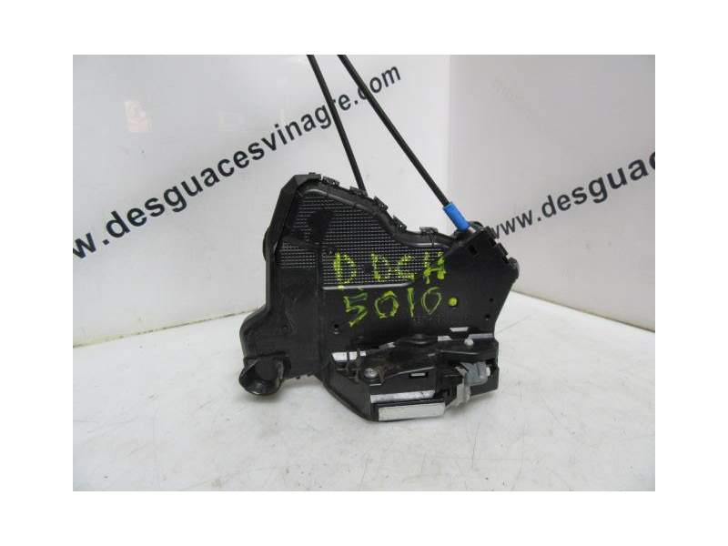 Recambio de cerradura puerta delantera derecha para subaru forester 2.0 td referencia OEM IAM 61032SG060  