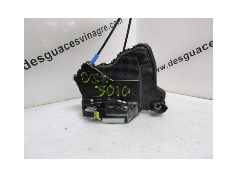 Recambio de cerradura puerta delantera izquierda para subaru forester 2.0 td referencia OEM IAM 61032SG070  
