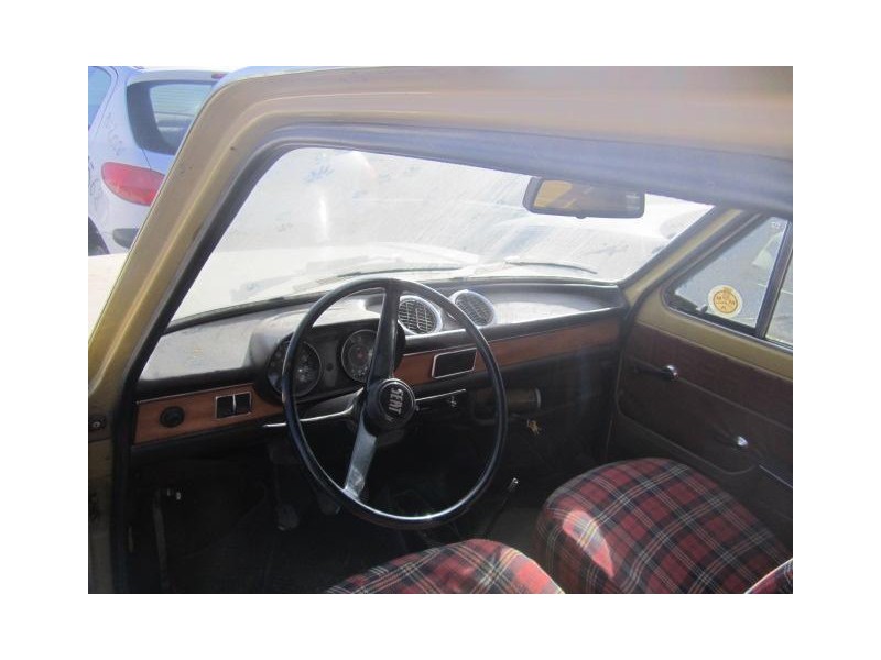 seat 127 del año 1974