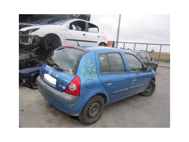 renault clio del año 2001