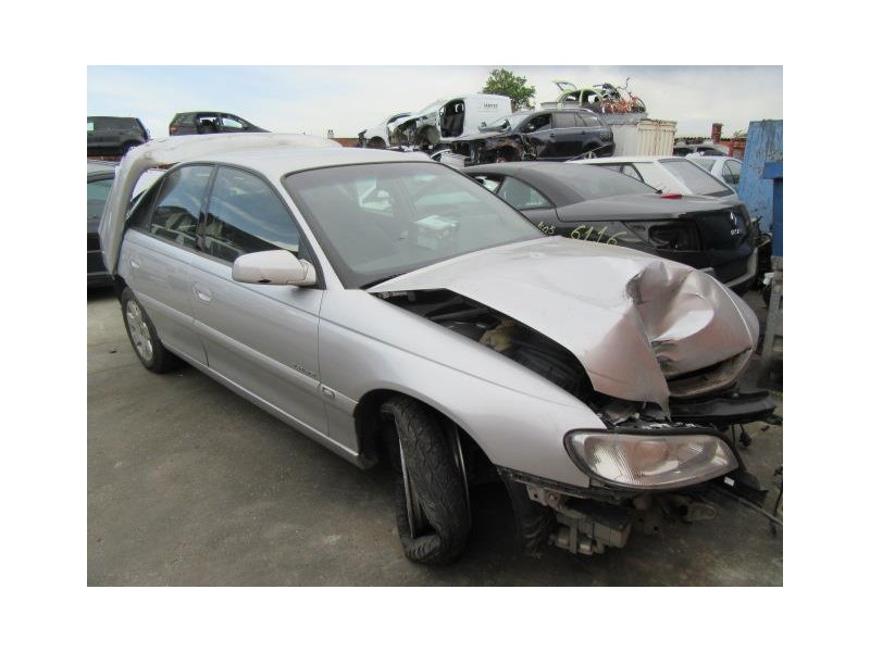 opel omega del año 2001