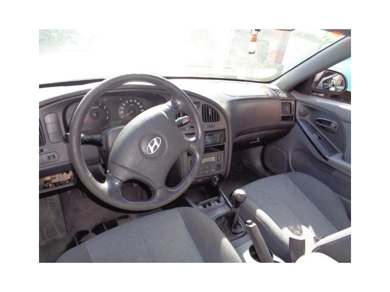 hyundai elantra del año 2004