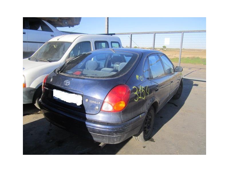 toyota corolla del año 2001