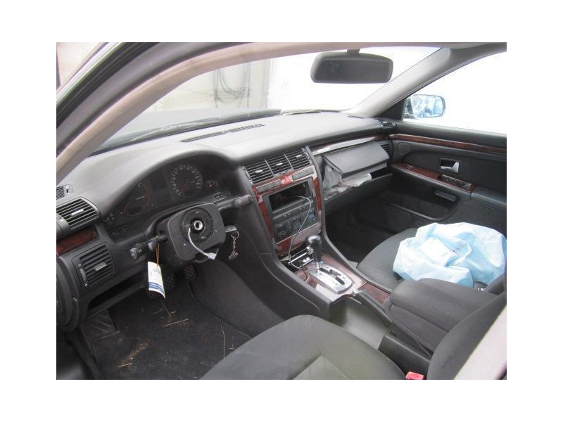 audi a8 2.5 tdi d/afb v6 150cv del año 1999