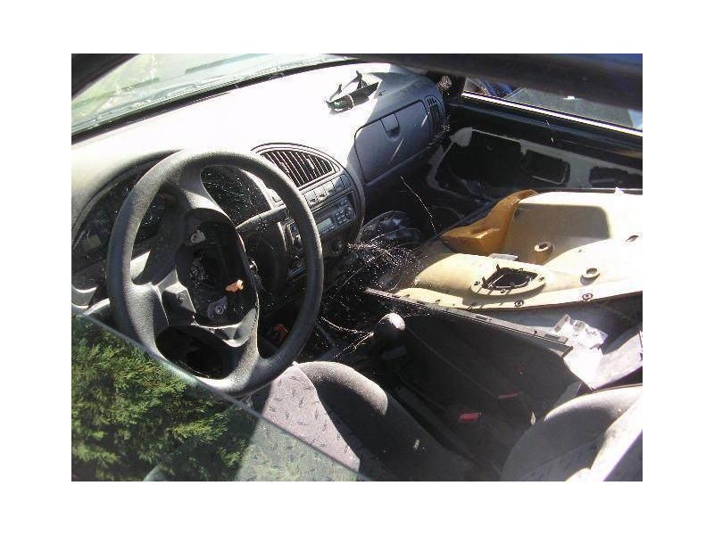 citroen saxo del año 2002