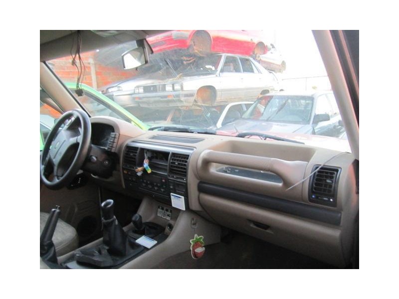 land rover discovery 2.5 td5 -1 del año 2001