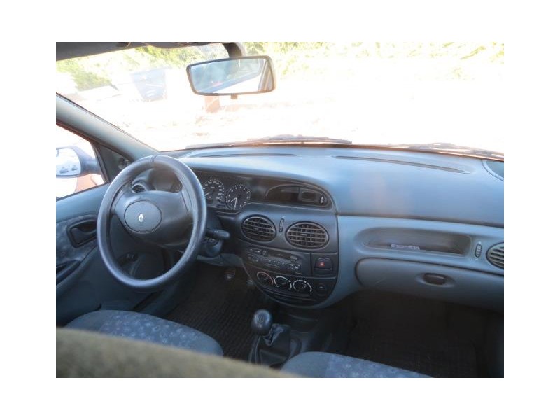 renault megane del año 1996